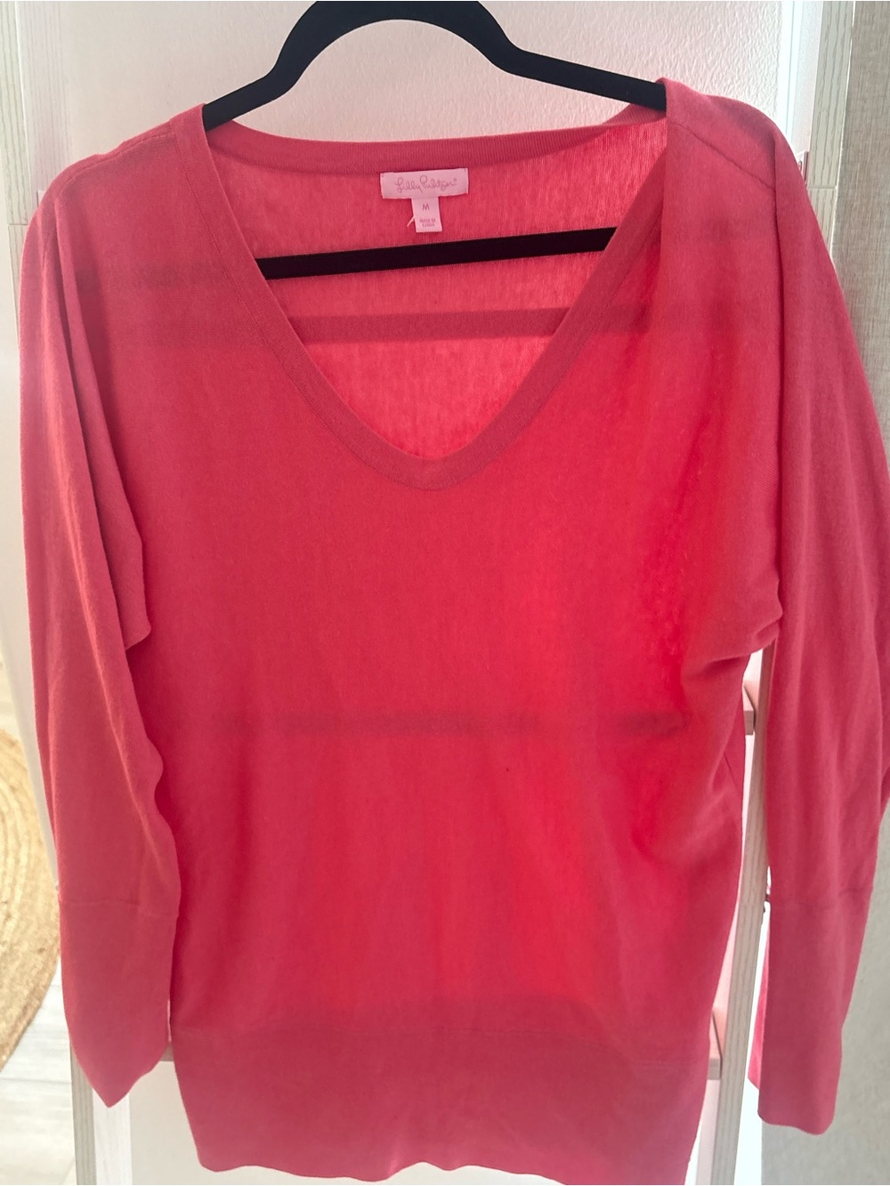 Lilly Pulitzer Coral V-Neck Lightweight Knit Sweater - Picture 4 of 7